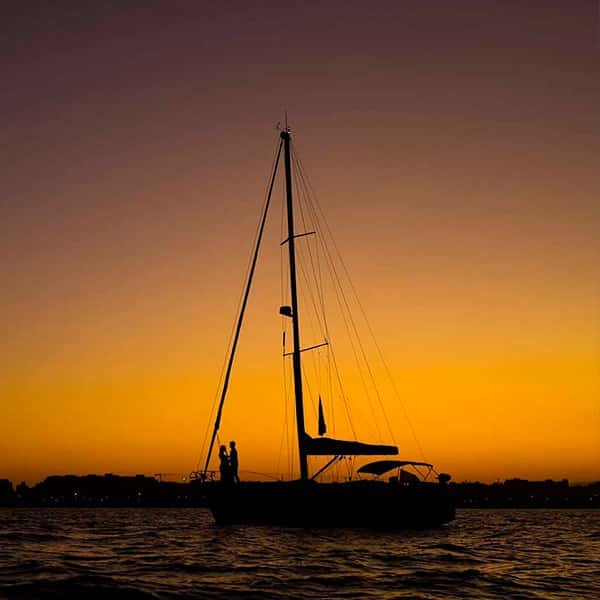 romeo-sailing