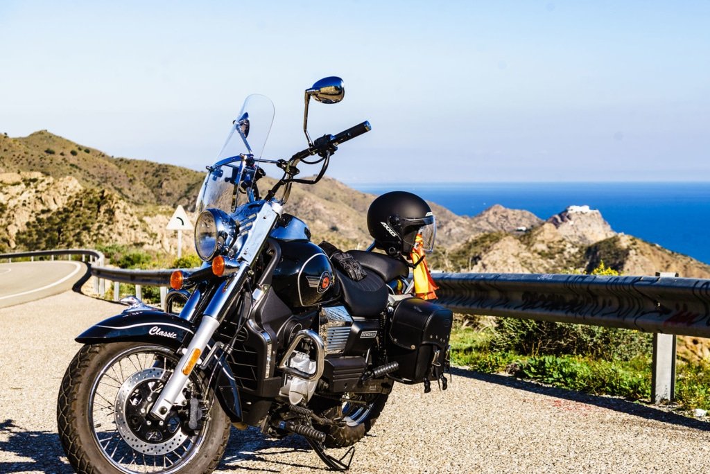 Rutas en moto por la costa de Almería